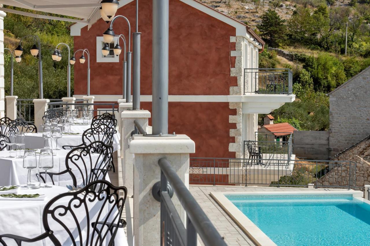 Heritage Hotel Liberan Podgora Exterior foto